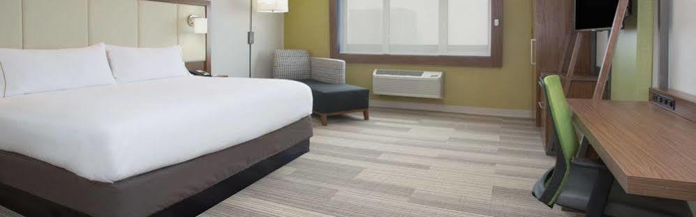 Holiday Inn Express & Suites Tulsa South - Woodland Hills By Ihg Kültér fotó