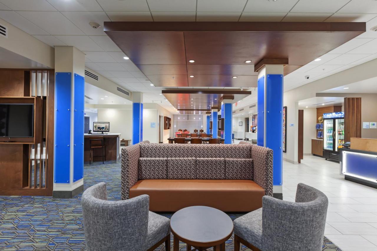 Holiday Inn Express & Suites Tulsa South - Woodland Hills By Ihg Kültér fotó