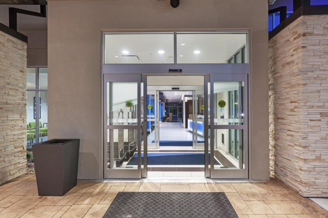 Holiday Inn Express & Suites Tulsa South - Woodland Hills By Ihg Kültér fotó