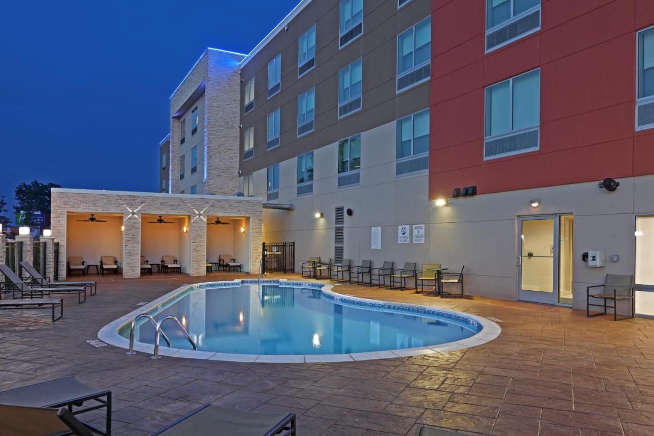 Holiday Inn Express & Suites Tulsa South - Woodland Hills By Ihg Kültér fotó
