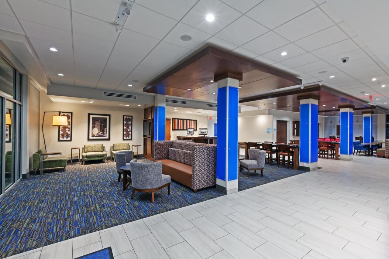 Holiday Inn Express & Suites Tulsa South - Woodland Hills By Ihg Kültér fotó