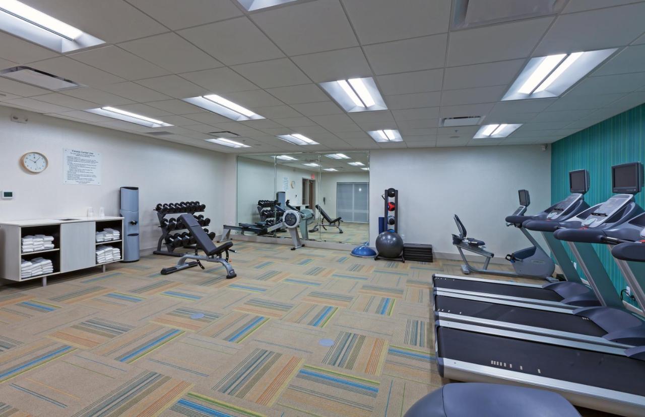 Holiday Inn Express & Suites Tulsa South - Woodland Hills By Ihg Kültér fotó